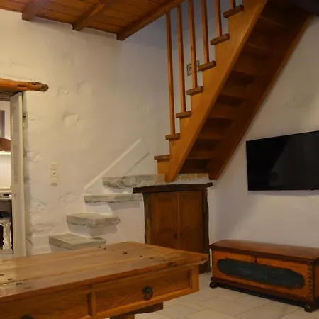 Traditional Tatil Evi *