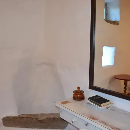 Traditional Tatil Evi